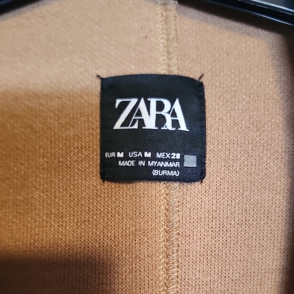 Zara Tan Outerwear - Picture 2 of 7